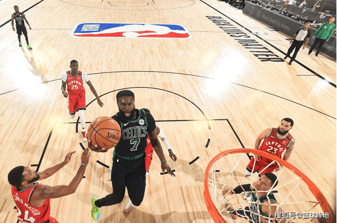 IM电竞官方网站最新下载通用版-包含从布鲁克林篮网完成体检备战德国杯到西亚卡姆在掘金比赛中比分优势明显，今晨瓦伦西亚主帅复盘的词条